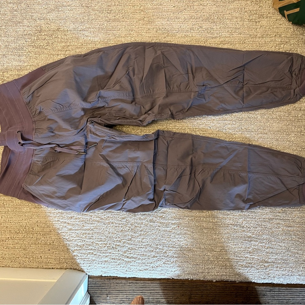 Lululemon Dance Studio Jogger Mid Rise - Purple